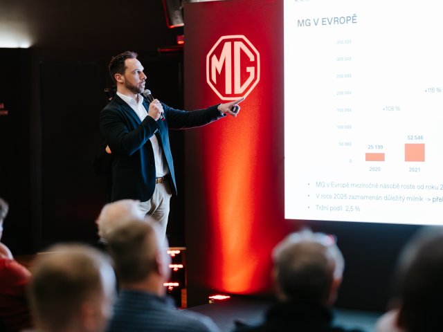 Bilanční tisková konference