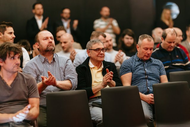 Bilanční tisková konference